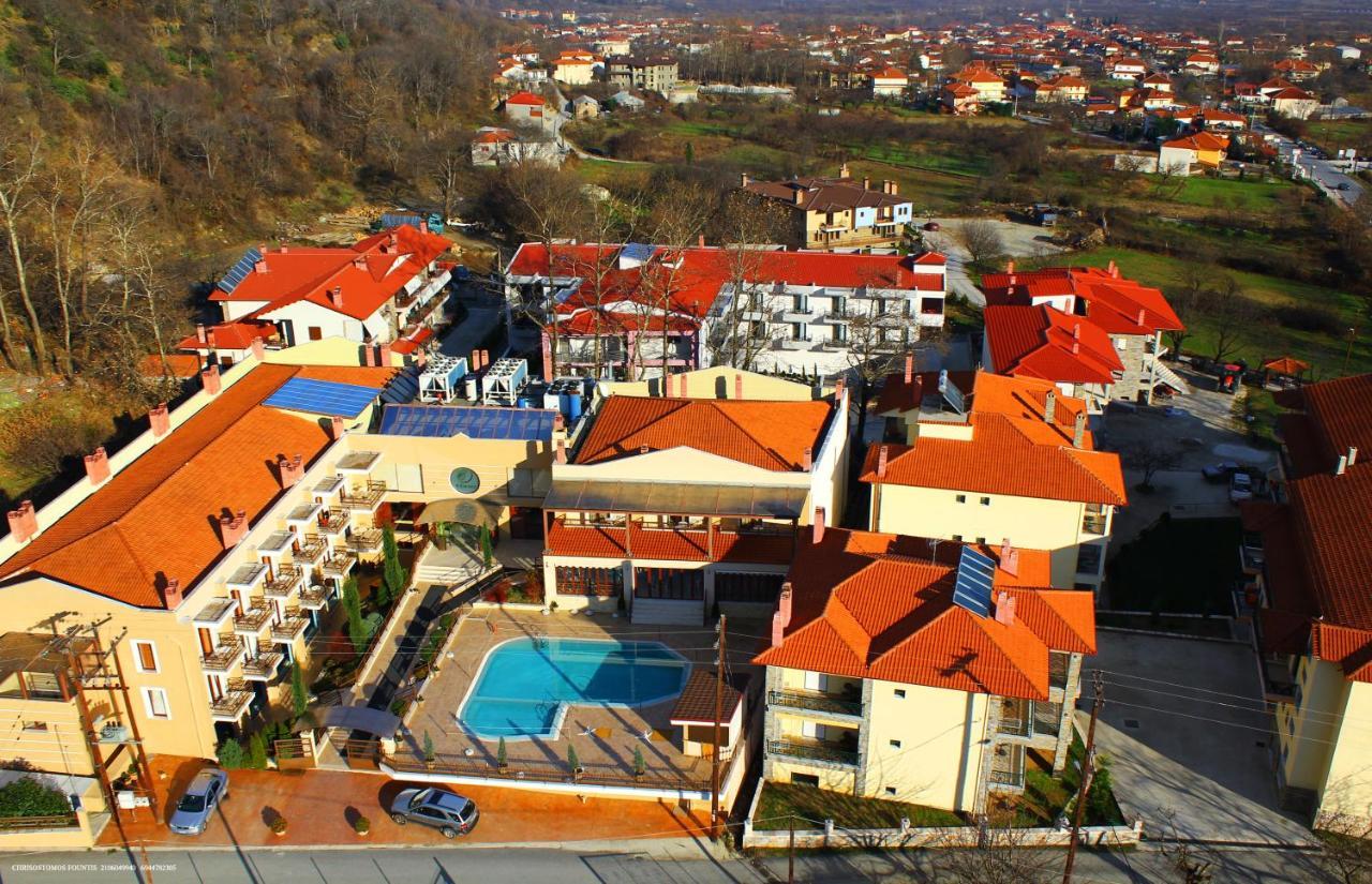 4 Epoxes Hotel Spa Káto Loutrákion Esterno foto