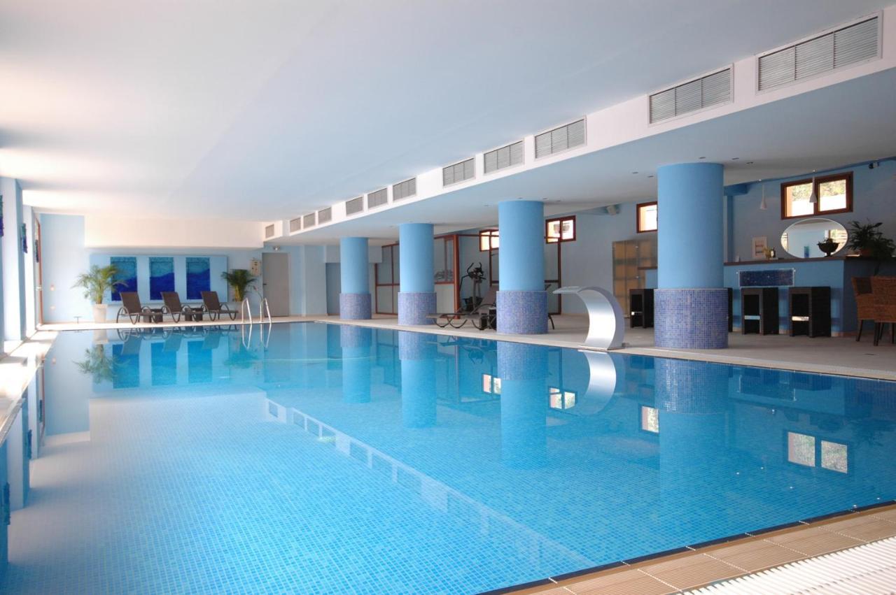 4 Epoxes Hotel Spa Káto Loutrákion Esterno foto