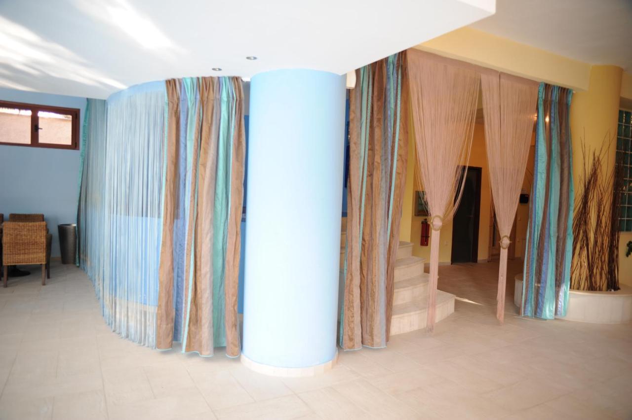 4 Epoxes Hotel Spa Káto Loutrákion Esterno foto