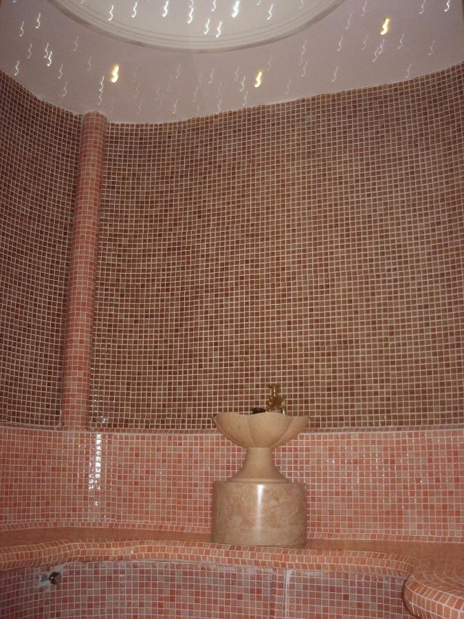 4 Epoxes Hotel Spa Káto Loutrákion Esterno foto